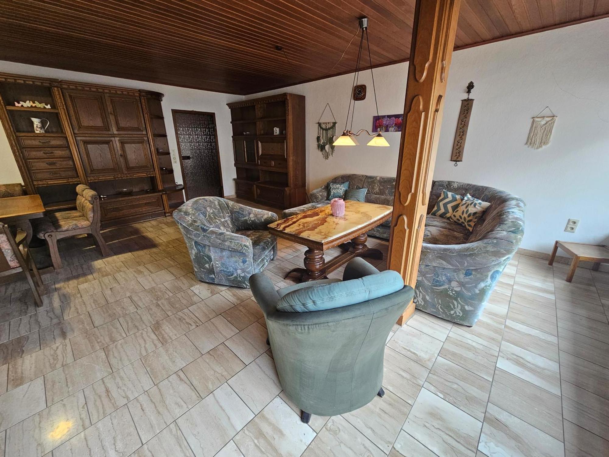 Gaestehaus Weisses Lamm - Monteurzimmer Nordhalben Екстер'єр фото