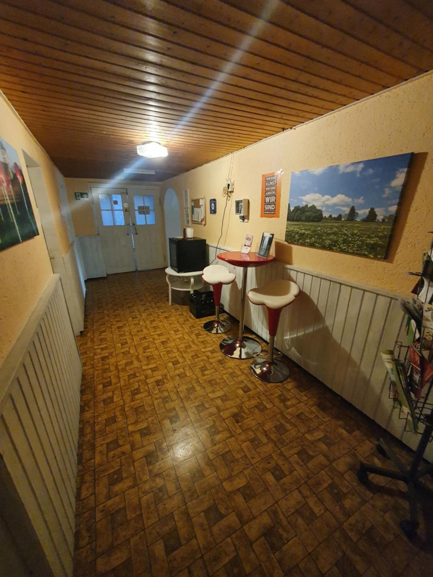 Gaestehaus Weisses Lamm - Monteurzimmer Nordhalben Екстер'єр фото