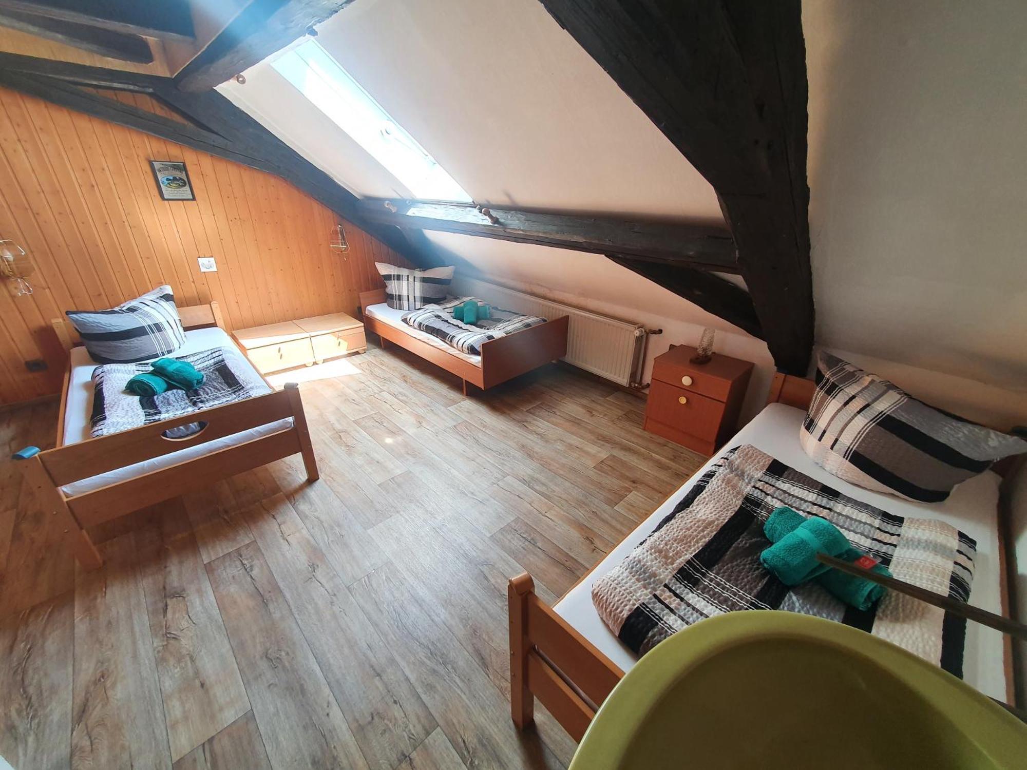 Gaestehaus Weisses Lamm - Monteurzimmer Nordhalben Екстер'єр фото